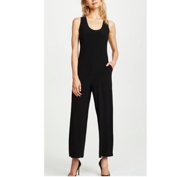 Norma Kamali Cross back Cropped Jumpsuit in Black size M - Picture 4 of 16